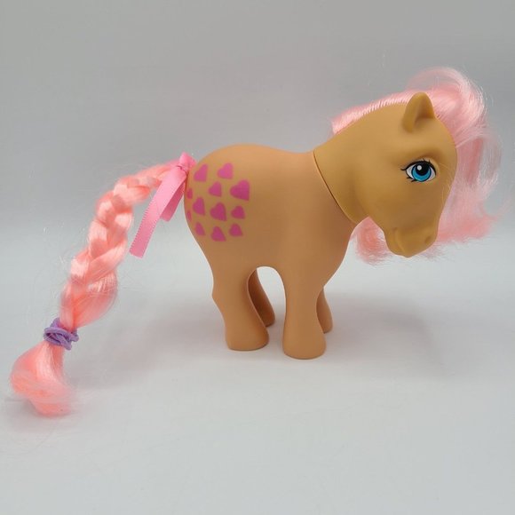 My Little Pony 35th Anniversary 2017 Peachy Pony MLP - Picture 1 of 6